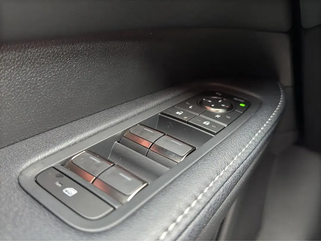 Lexus RX 350h 4x4 Executive Line - Thumbnail 13