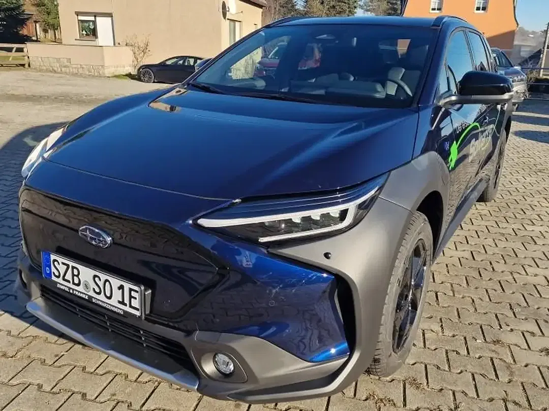 Subaru Solterra EV Platinum - foto 1