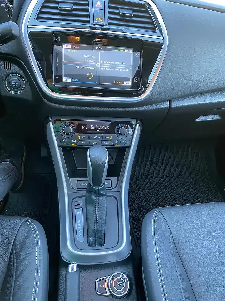 Suzuki SX4 S-Cross AllGrip Comfort+ - Thumbnail 9