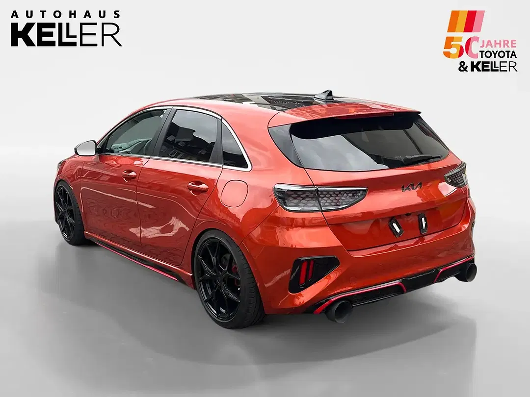 Kia Ceed / cee'd 1.6 T-GDI GT - Thumbnail 3