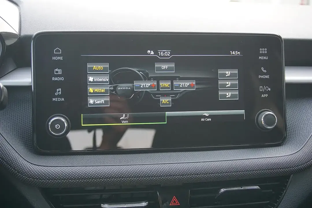 Skoda Fabia 1.0 TSI - Thumbnail 14