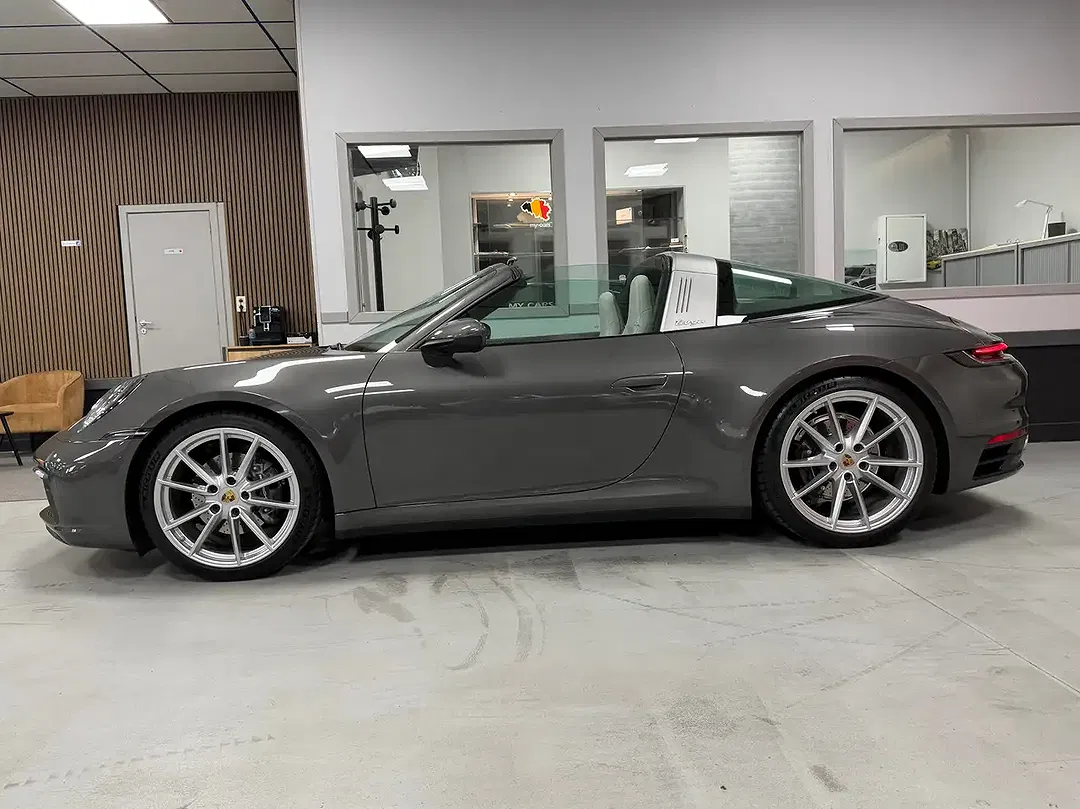 Porsche Targa 3.0 4 Turbo - Thumbnail 11