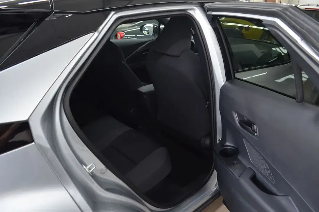 Toyota C-HR PHEV Teamplayer - Thumbnail 12