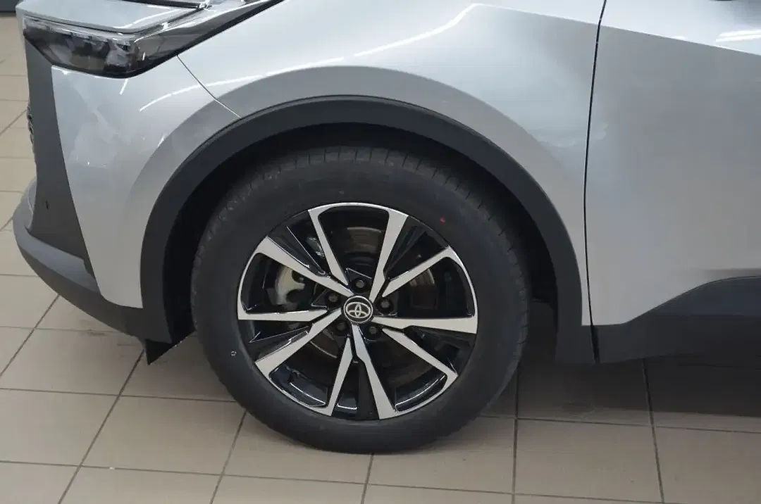 Toyota C-HR PHEV Teamplayer - Thumbnail 5