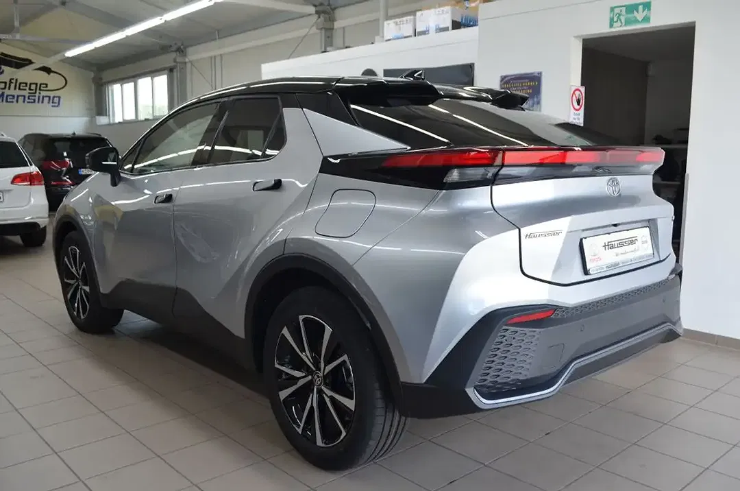Toyota C-HR PHEV Teamplayer - Thumbnail 6