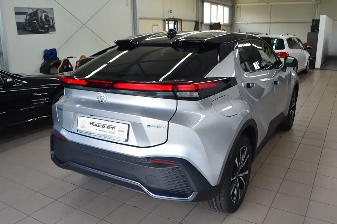Toyota C-HR PHEV Teamplayer - Thumbnail 8