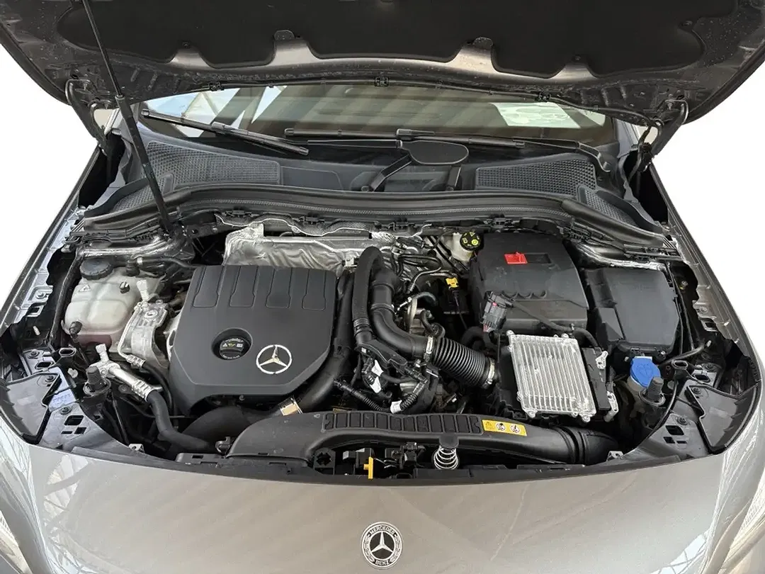 Mercedes-Benz B 180 - Thumbnail 10