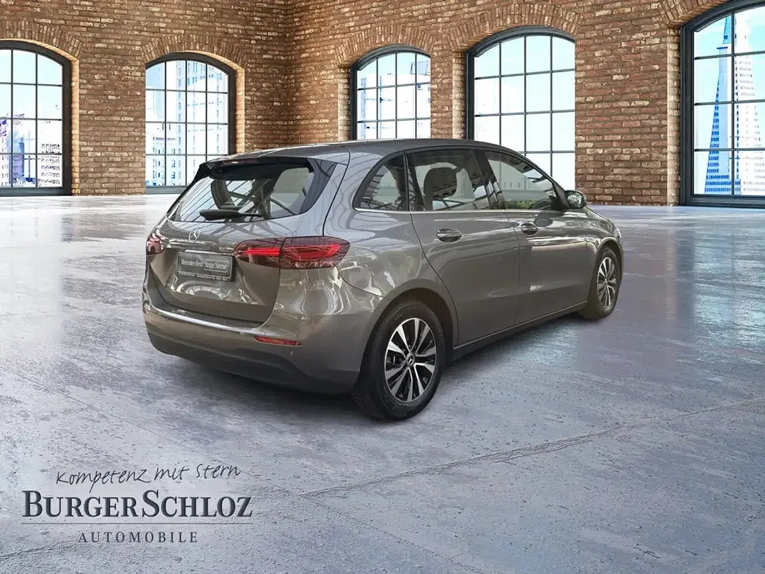 Mercedes-Benz B 180 - Thumbnail 5