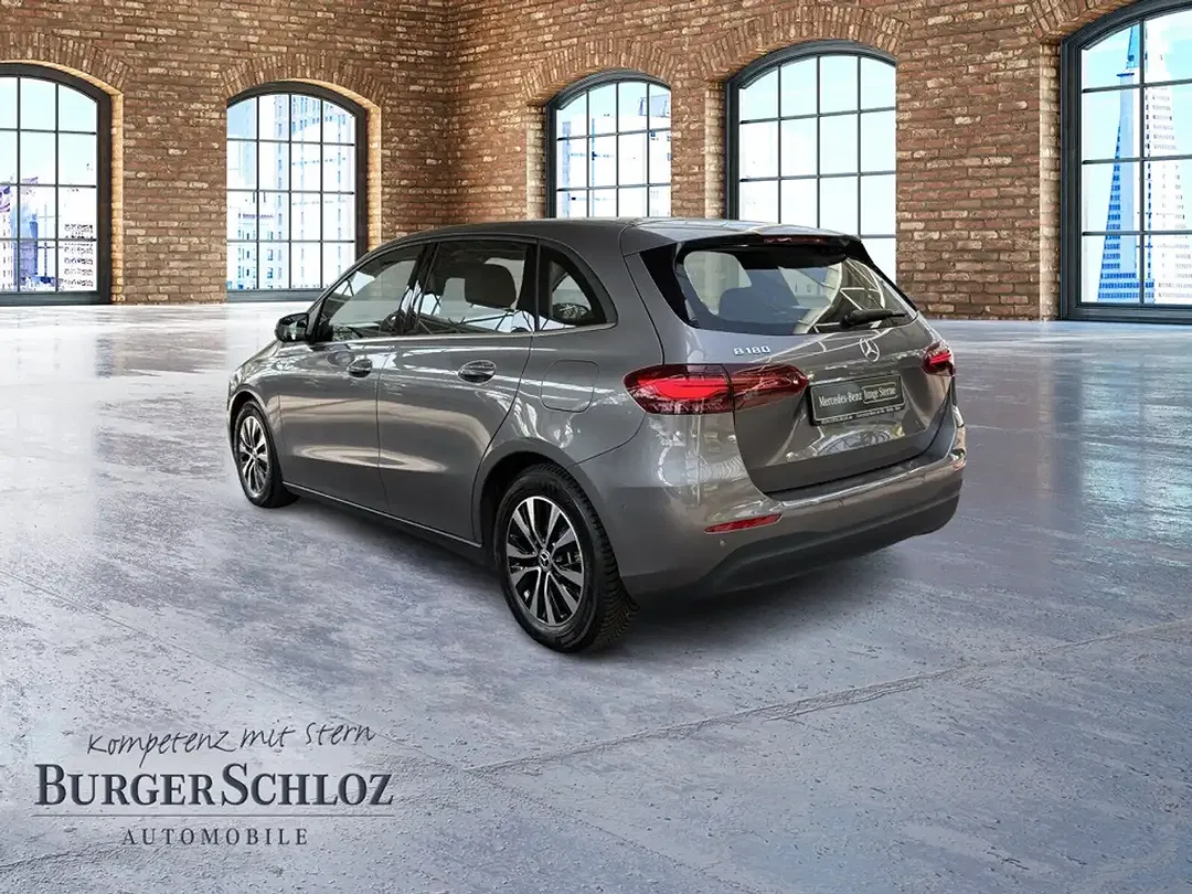 Mercedes-Benz B 180 - Thumbnail 7