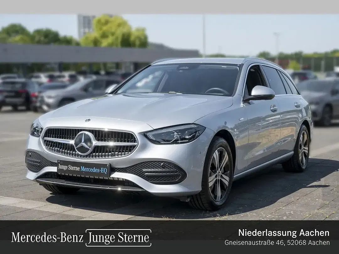 Mercedes-Benz C 300 9G-TRONIC - Thumbnail 1
