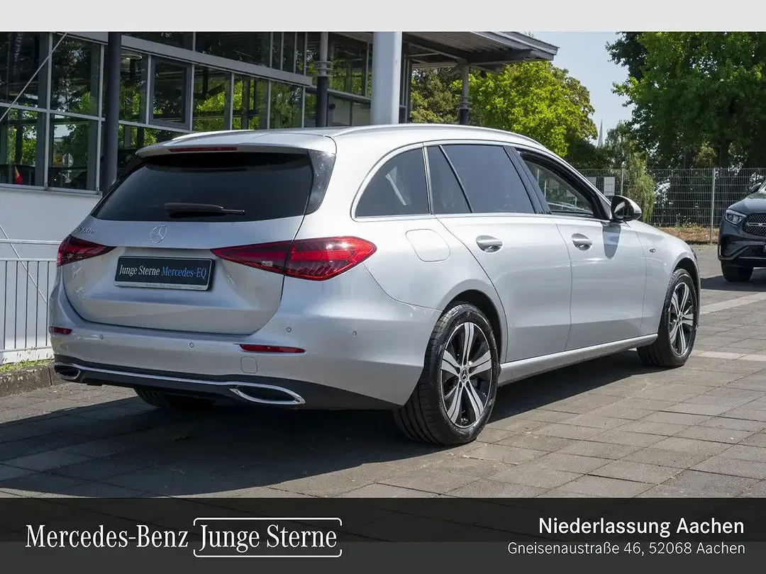Mercedes-Benz C 300 9G-TRONIC - Thumbnail 2