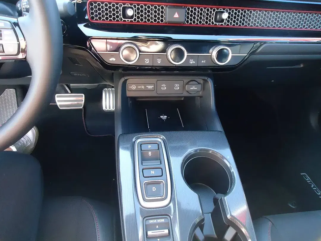 Honda Civic 2.0 Hybrid Sport - Thumbnail 17