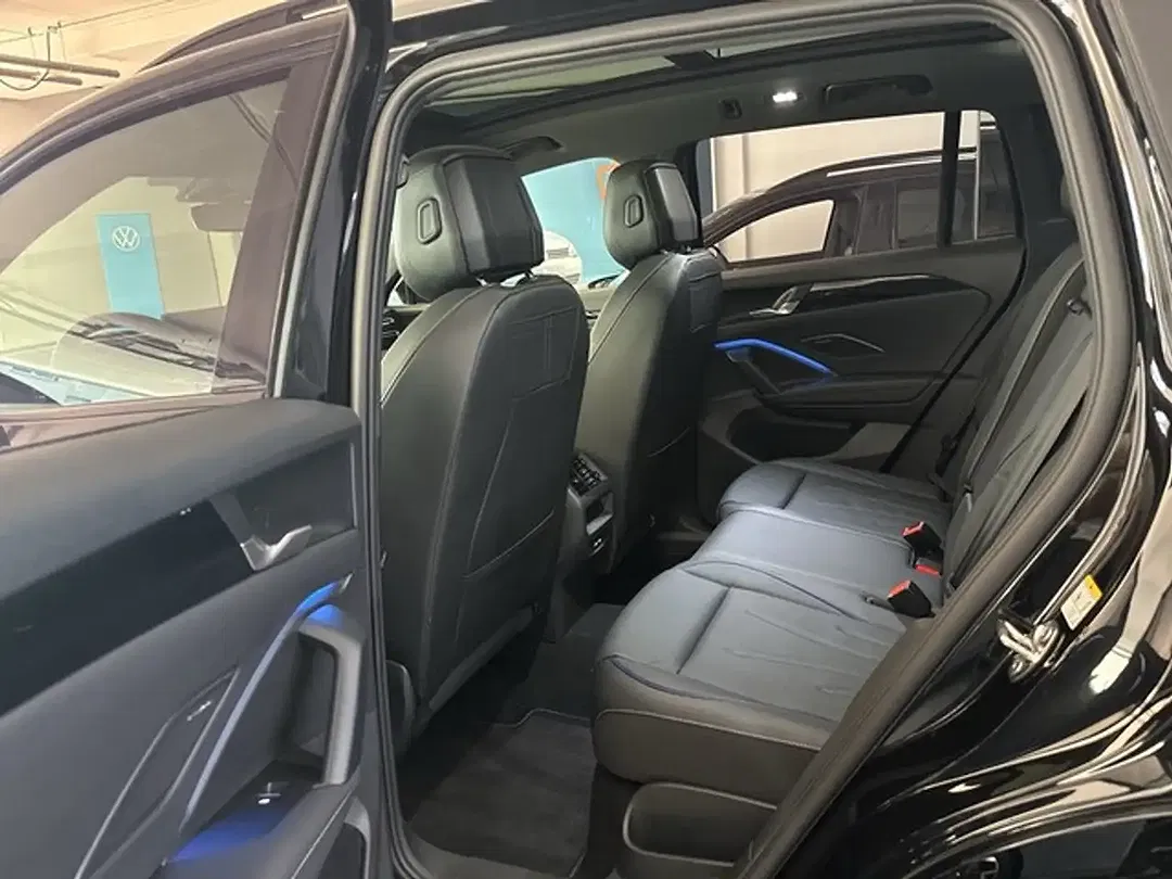 Volkswagen Tiguan 1.5 TSI eHybrid R-Line - Thumbnail 10