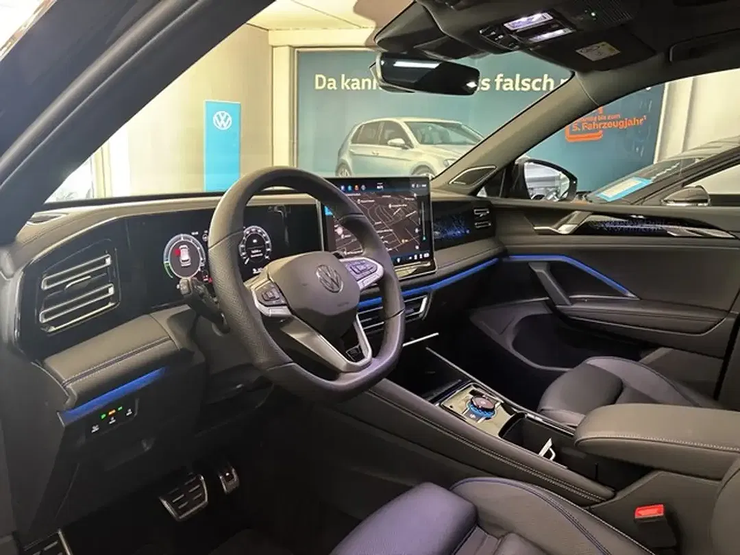 Volkswagen Tiguan 1.5 TSI eHybrid R-Line - foto 15