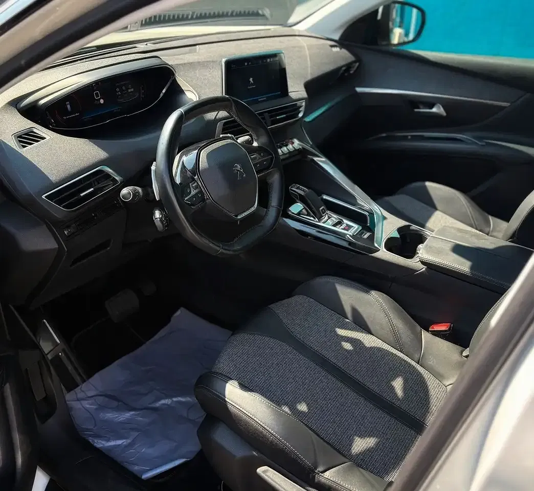 Peugeot 3008 Allure GT - Thumbnail 11