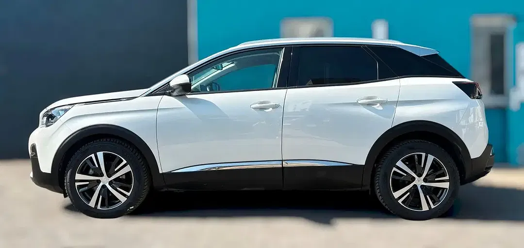 Peugeot 3008 Allure GT - Thumbnail 5