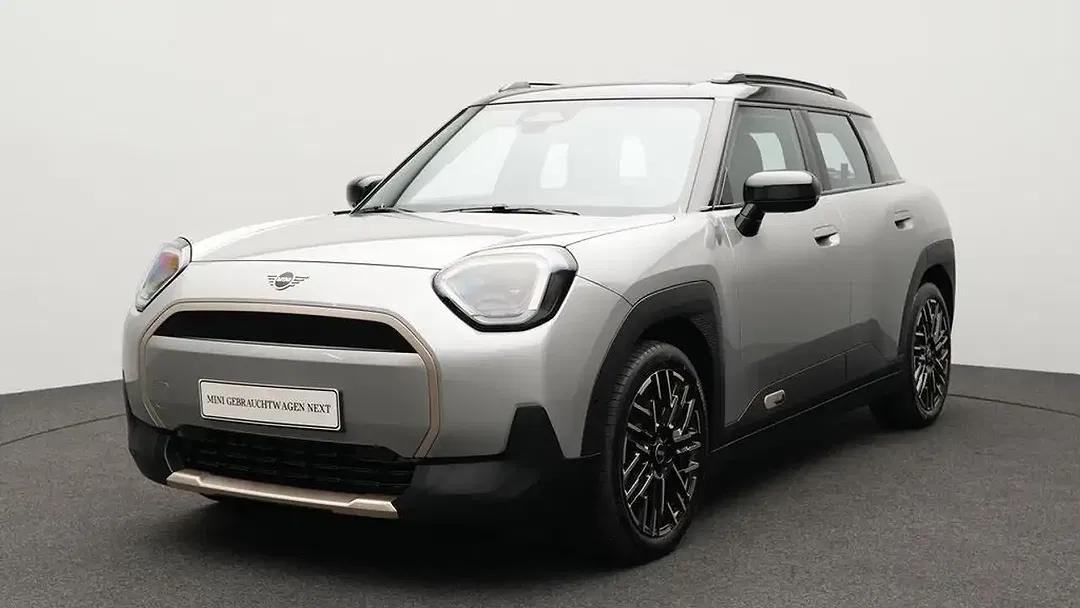 MINI Aceman Favoured Trim - foto 1