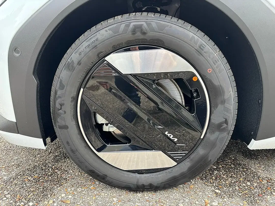 Kia EV4 81.4 kWh Earth Plus - Thumbnail 10