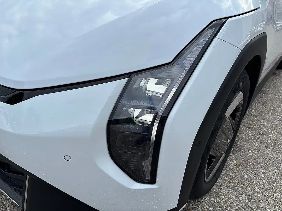 Kia EV4 81.4 kWh Earth Plus - Thumbnail 8