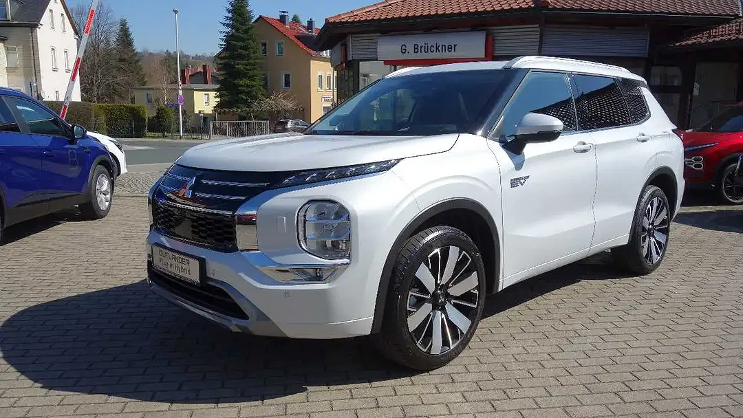 Mitsubishi Outlander 2.4 PHEV Diamant Top - Thumbnail 10