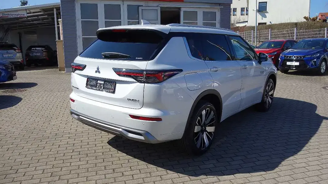 Mitsubishi Outlander 2.4 PHEV Diamant Top - Thumbnail 5