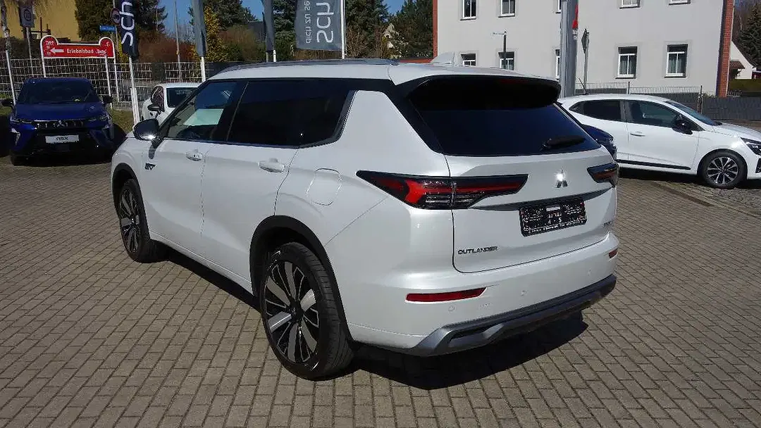 Mitsubishi Outlander 2.4 PHEV Diamant Top - Thumbnail 7