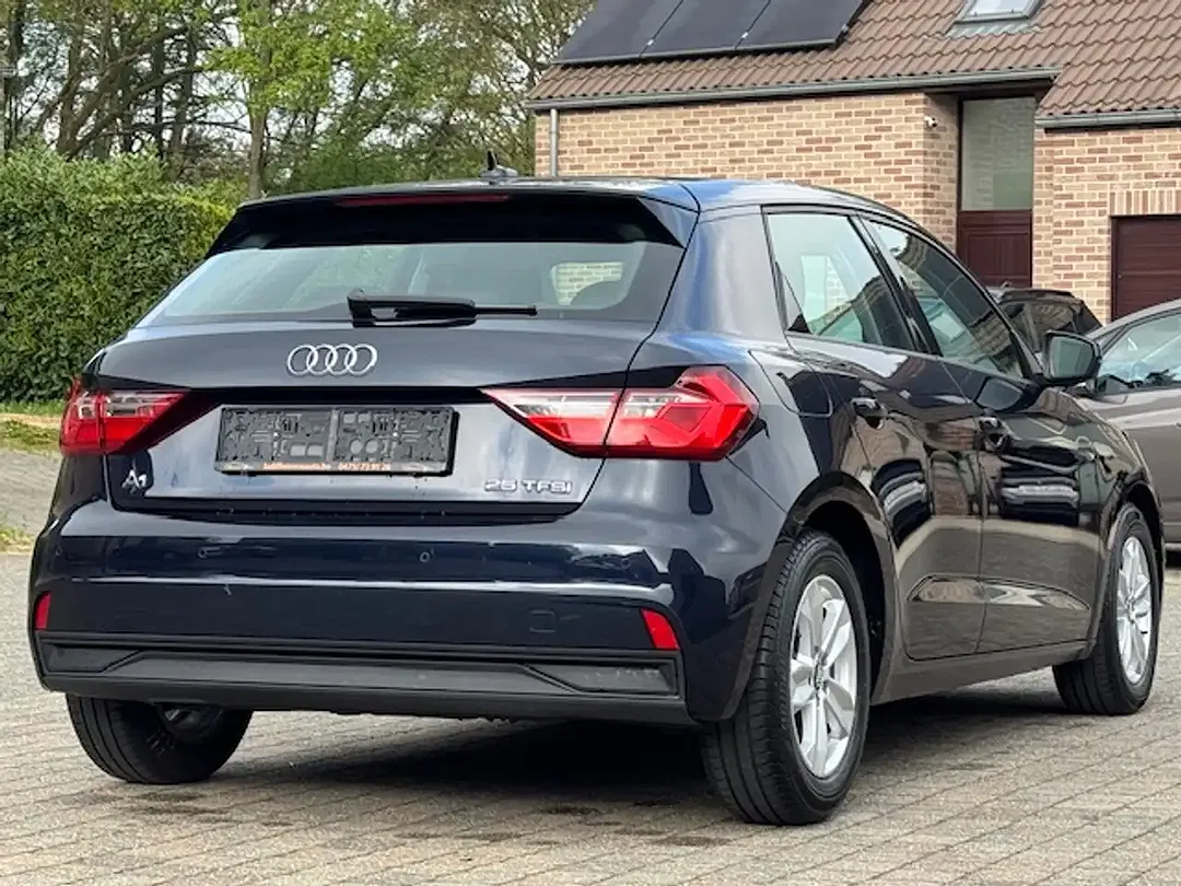 Audi A1 25 TFSI Sportback - Thumbnail 4