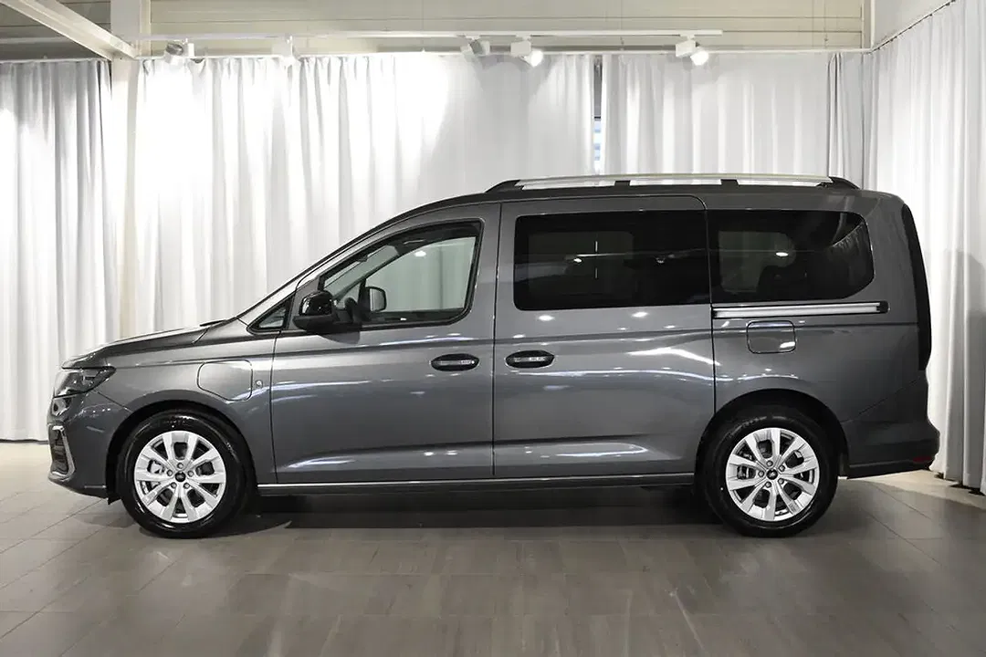 Ford Tourneo Connect 1.5 EcoBoost PHEV Titanium - Thumbnail 3