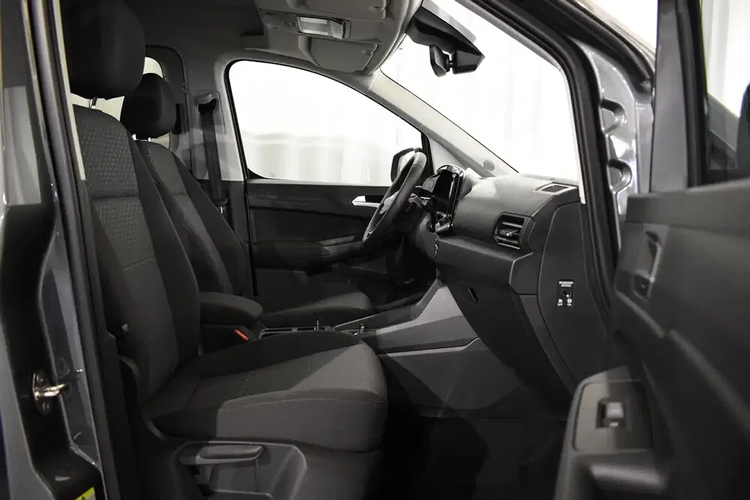 Ford Tourneo Connect 1.5 EcoBoost PHEV Titanium - Thumbnail 8