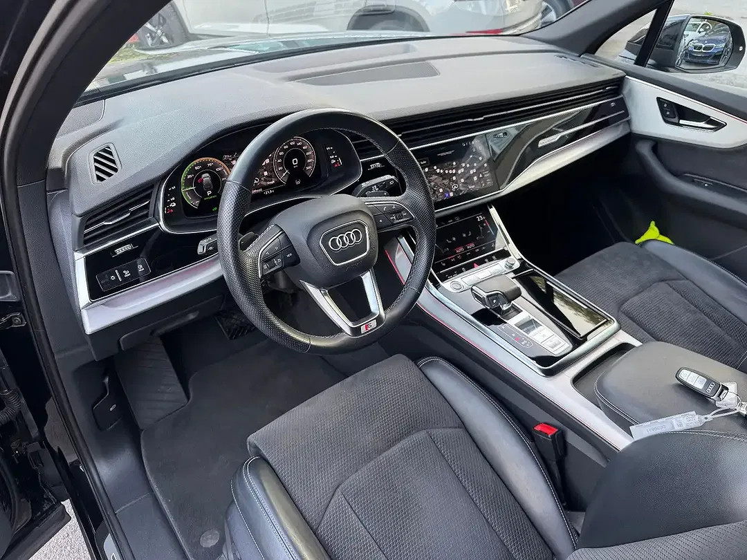 Audi Q7 55 TFSI e quattro Matrix LED S line - Thumbnail 11