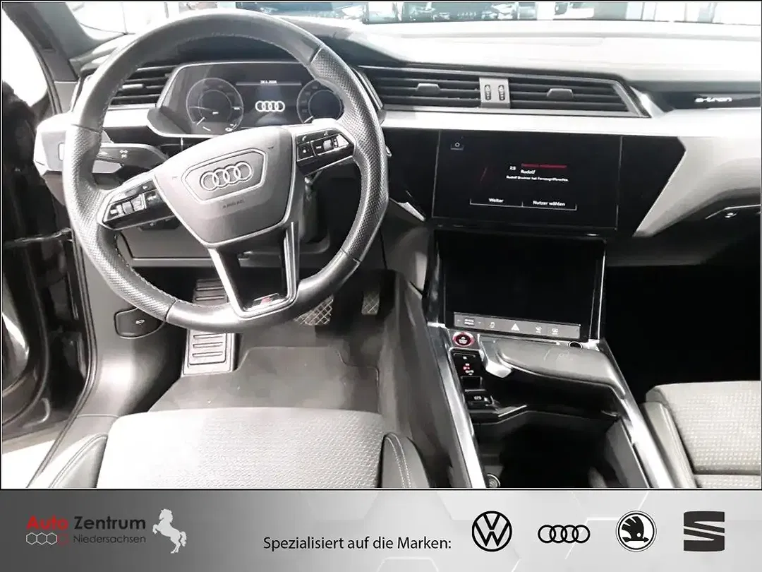 Audi e-tron - Thumbnail 6