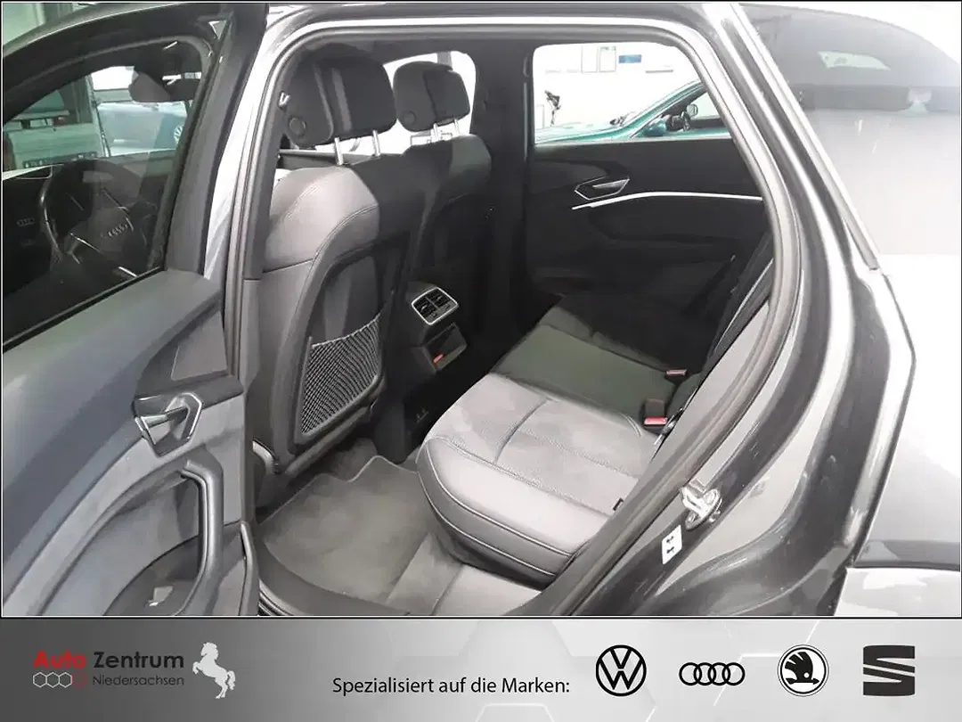 Audi e-tron - Thumbnail 8