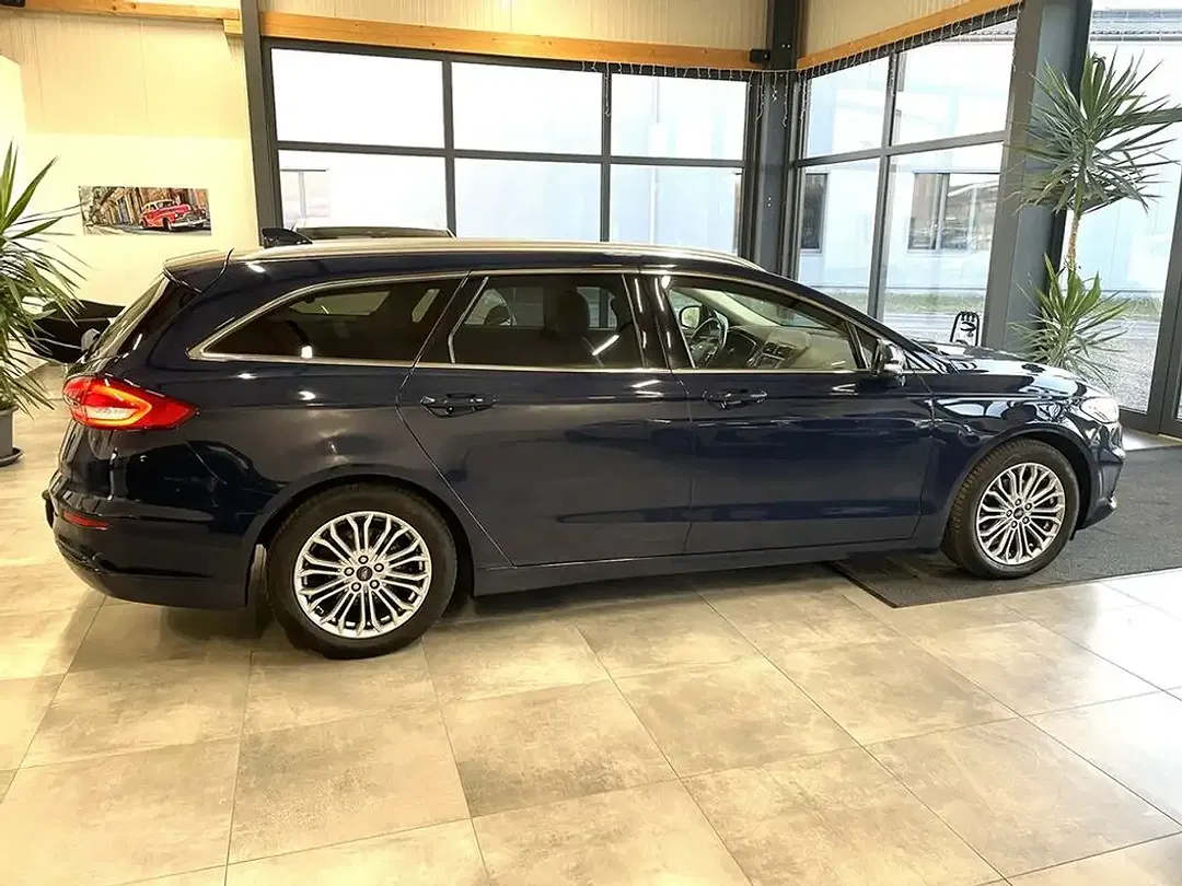 Ford Mondeo 2.0 EcoBlue AUT Titanium - foto 2