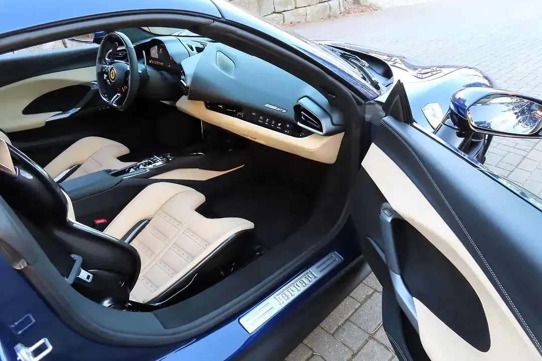 Ferrari 296 GTS - Thumbnail 23