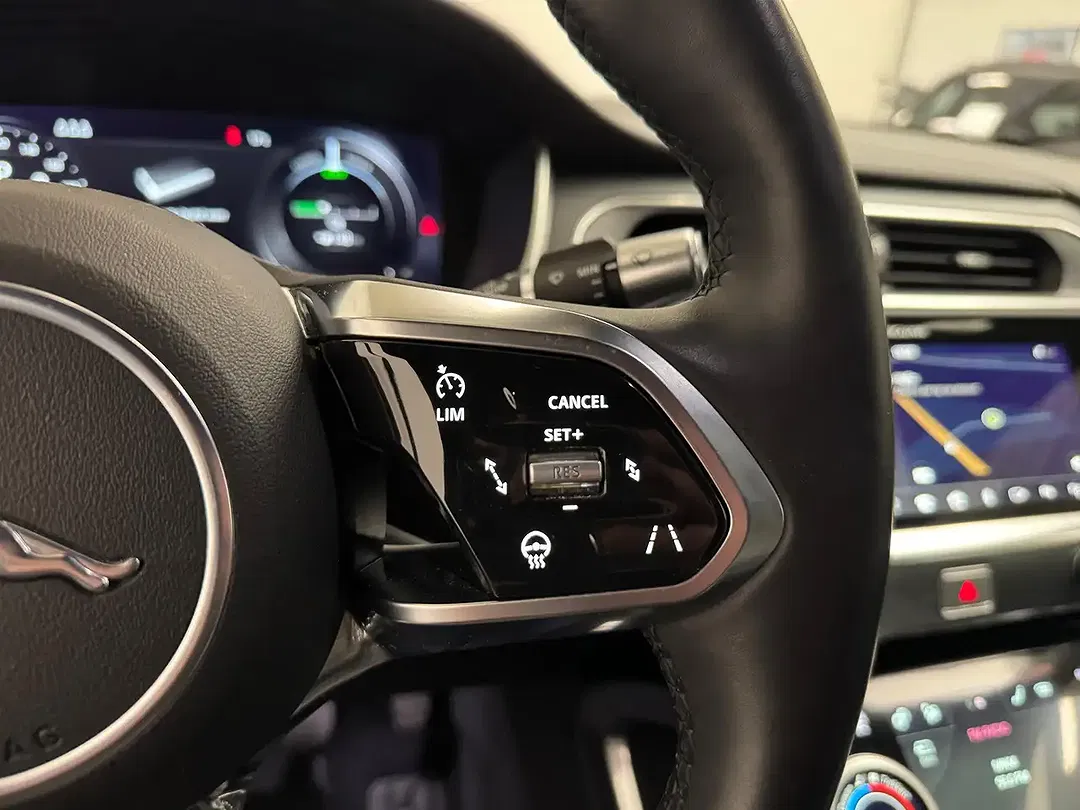 Jaguar I-Pace EV400 HSE - Thumbnail 12