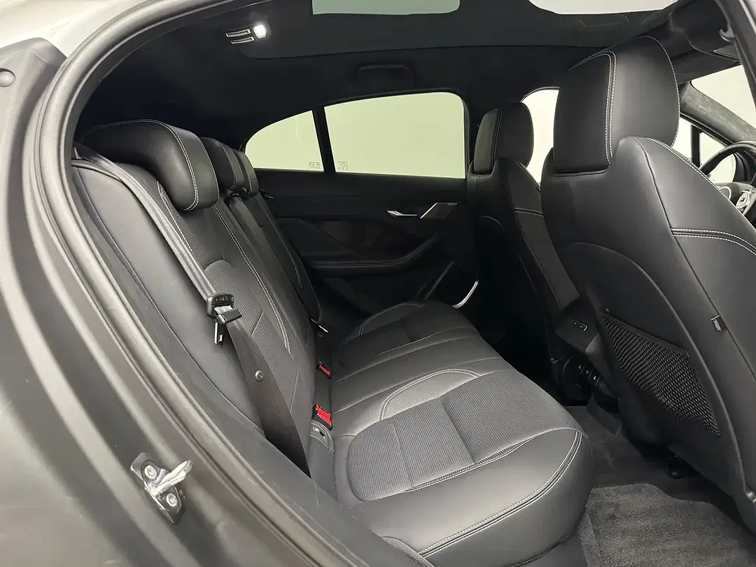Jaguar I-Pace EV400 HSE - Thumbnail 27