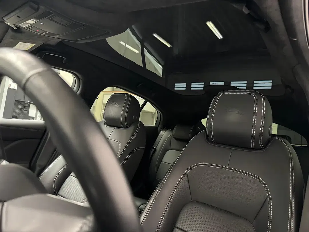 Jaguar I-Pace EV400 HSE - Thumbnail 4