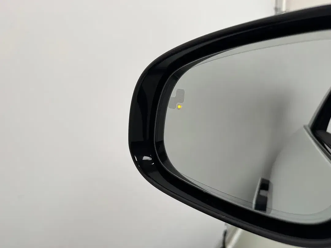 Jaguar I-Pace EV400 HSE - Thumbnail 6