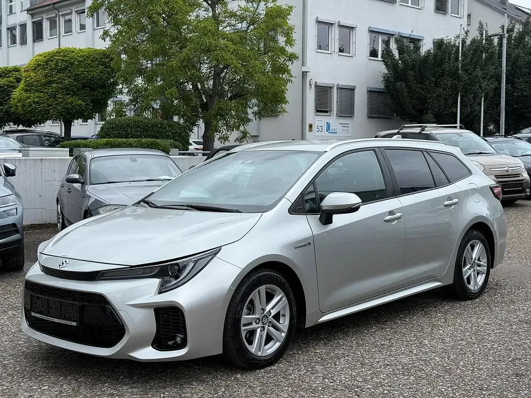 Suzuki Swace Hybrid 1.8 Comfort+ - foto 1