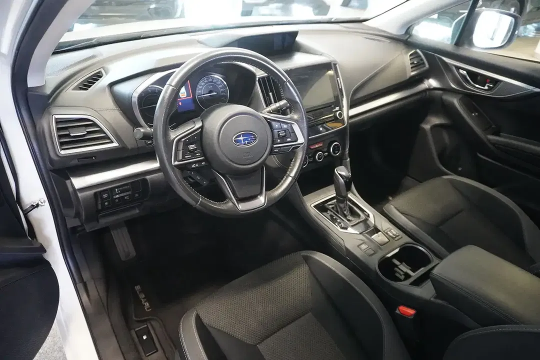 Subaru Impreza AUT AWD Exclusive - Thumbnail 7