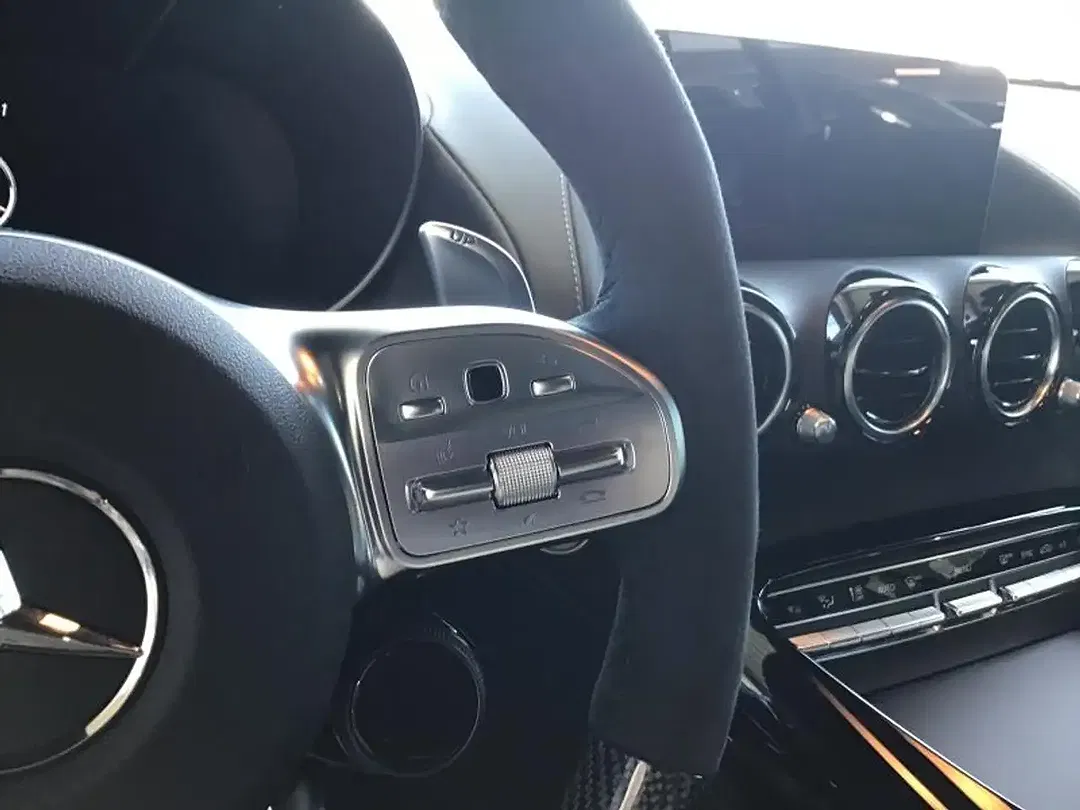 Mercedes-Benz AMG GT - Thumbnail 13