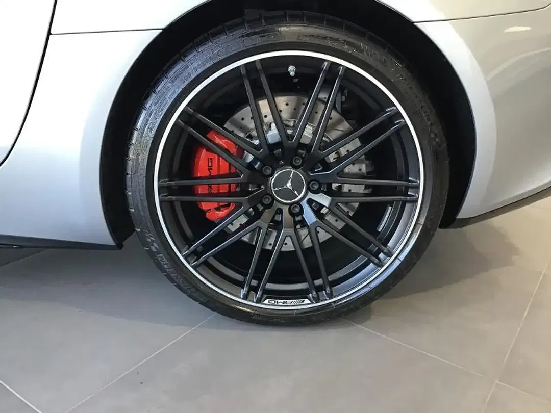 Mercedes-Benz AMG GT - Thumbnail 9