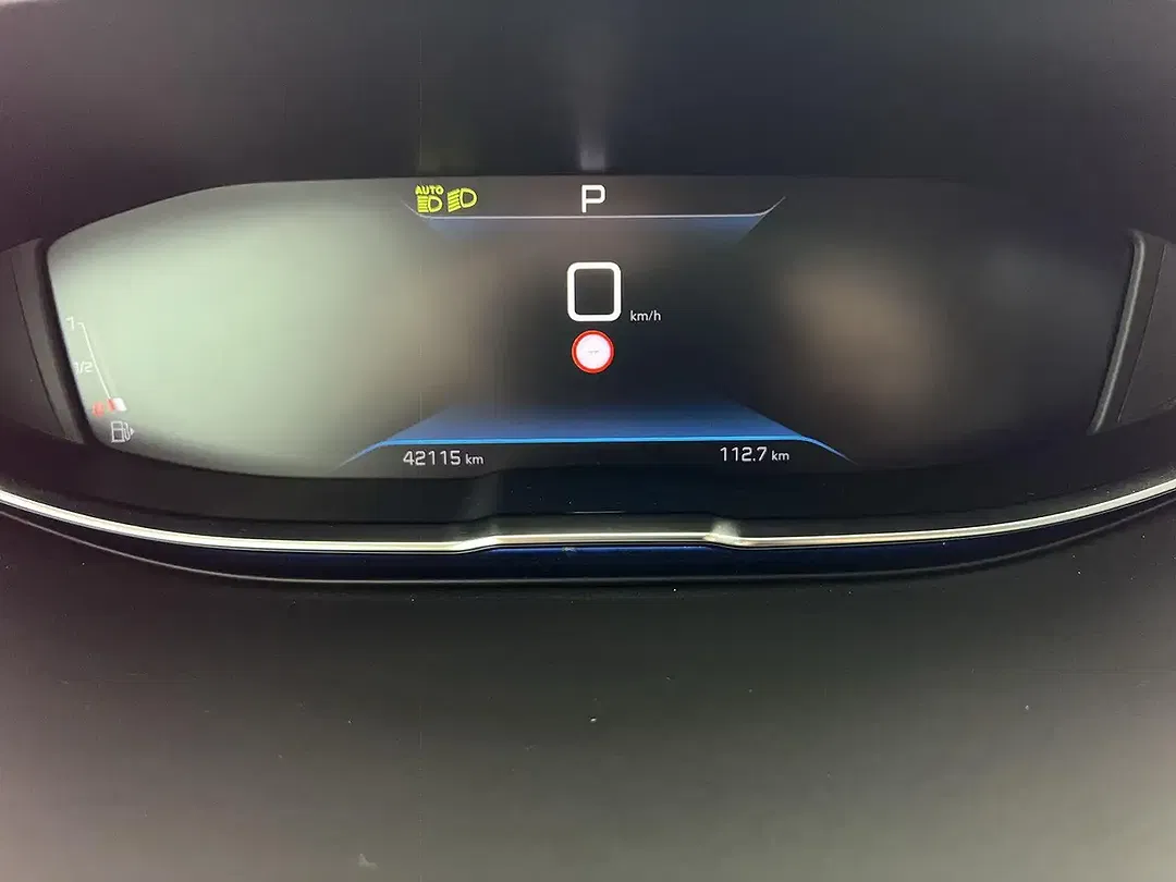 Peugeot 3008 GT - Thumbnail 11