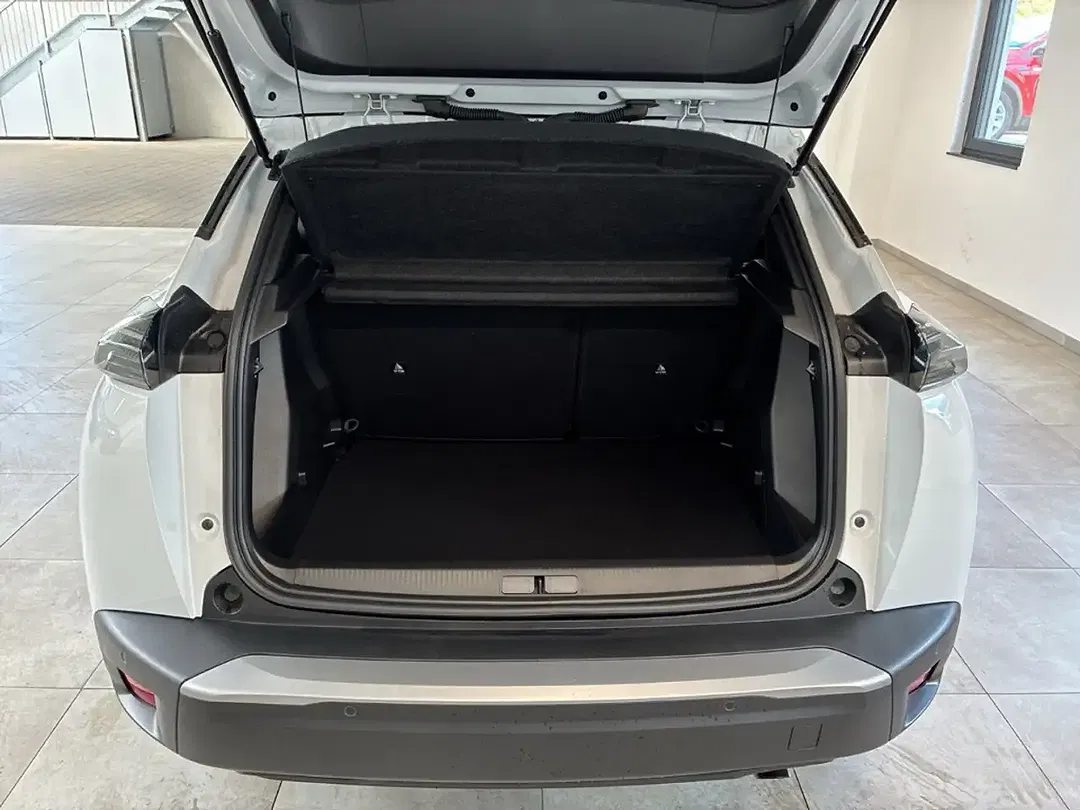 Peugeot 2008 PureTech Style - Thumbnail 6