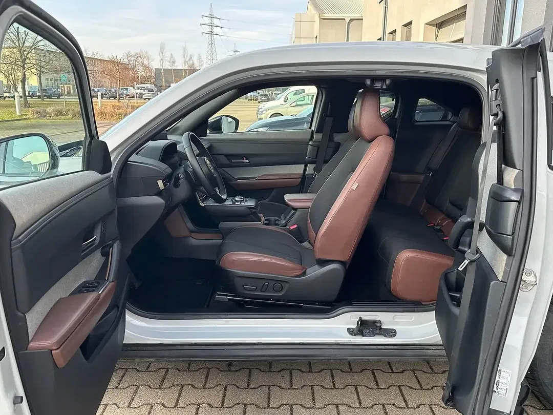 Mazda MX-30 Advantage - Thumbnail 10