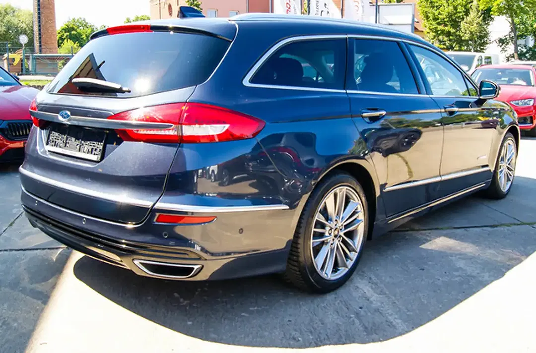 Ford Mondeo 2.0 Hybrid Vignale - Thumbnail 4