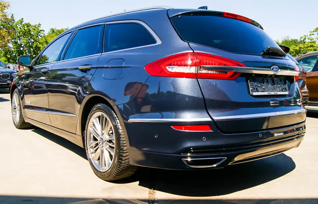 Ford Mondeo 2.0 Hybrid Vignale - Thumbnail 5