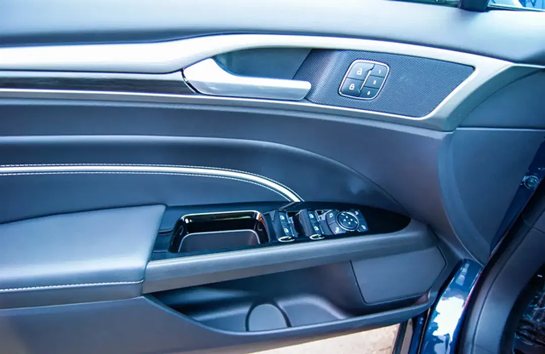 Ford Mondeo 2.0 Hybrid Vignale - Thumbnail 7