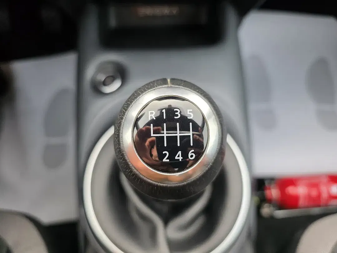 Nissan Juke 1.0 DIG-T Enigma - foto 15
