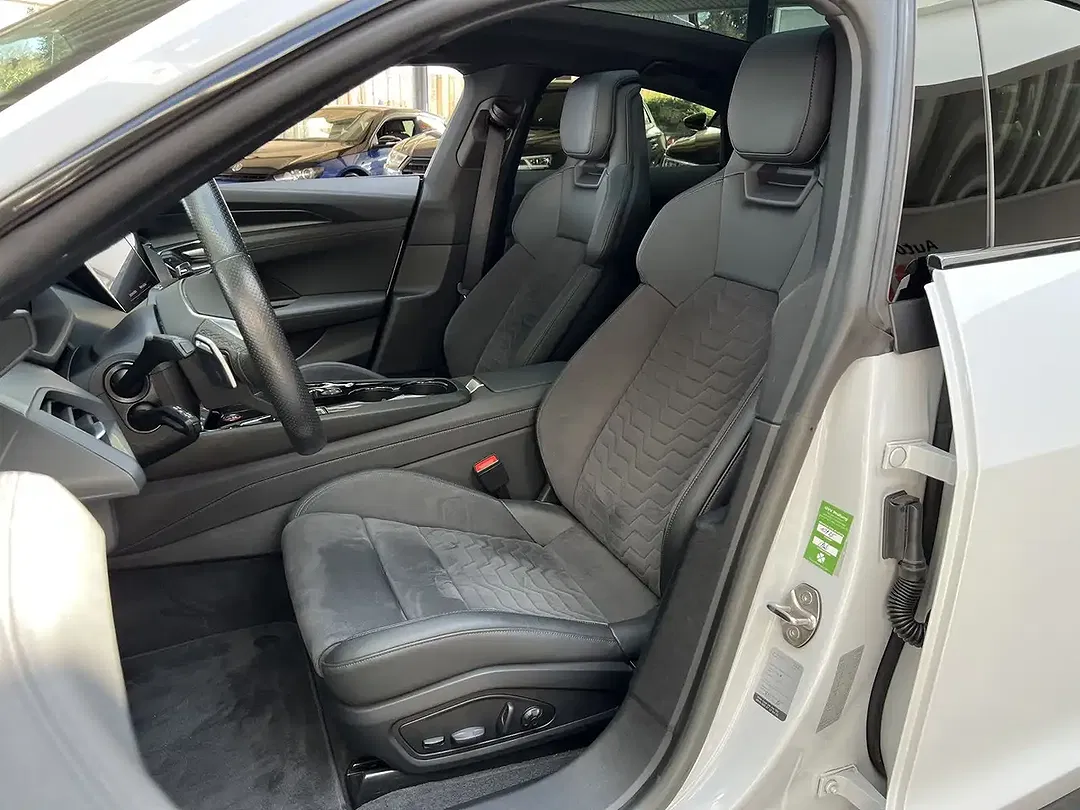 Audi e-tron GT Matrix LED - foto 2